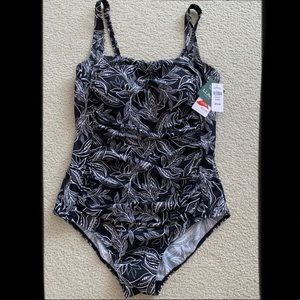 Lands end sun-blocking one piece swimsuit
